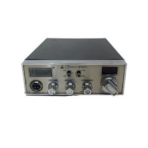 Cobra 21 GTL CB Radio - Untested for Parts Missing Cover Screws